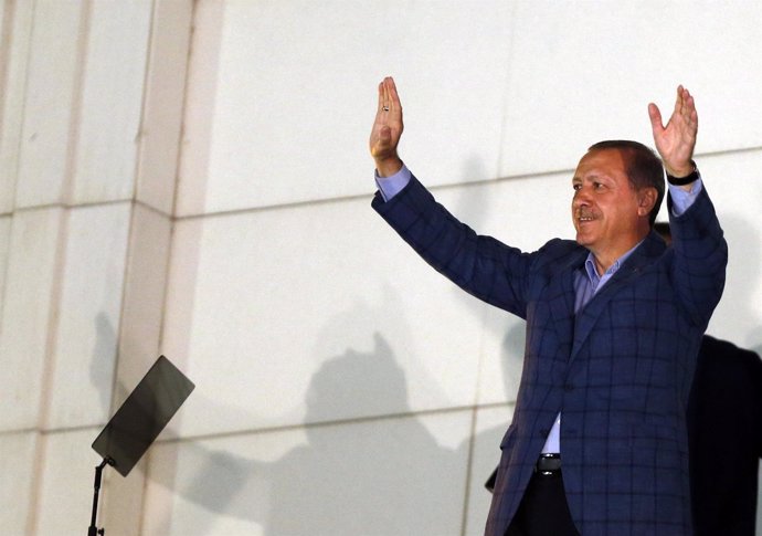 Erdogan tras ser reelegido como primer ministro turco