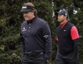 Mickelson, Reed y Johnson completan los primeros nueve de Watson