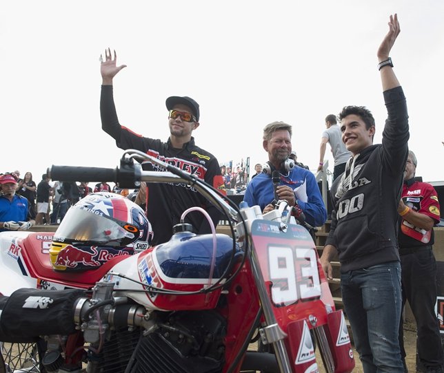 Brad Baker y Marc Márquez