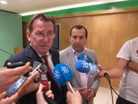 La Junta pide "mayor apoyo" de la UE a Andalucía ante el aumento de la "emergencia social" por la llegada de inmigrantes