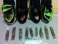 Intervienen 166 dosis de hachís en un paquete para un preso del centro penitenciario de Córdoba