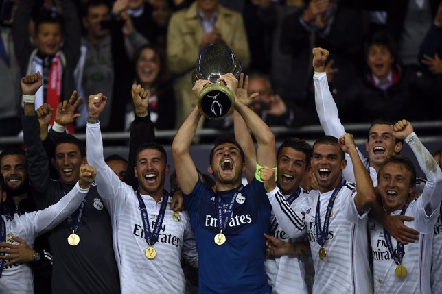 Real Madrid Iker Casillas Supercopa Europa
