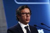 Floriano: El dinero para empleo en Andalucía se lo quedaban "unos pocos"