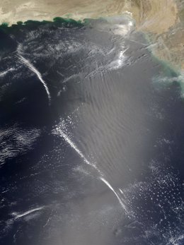 Imagen de una onda de gravedad atmosférica sobre Arabia Saudí