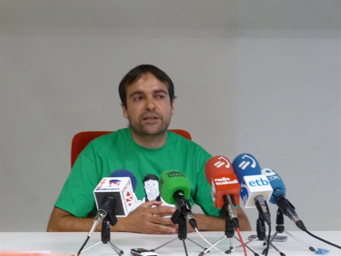 Jorge González en la presentación de la aplicación.