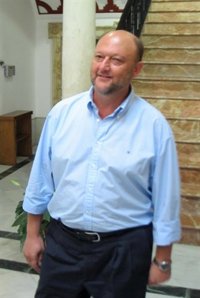 El PSOE pide a Artur Mas que se deje de ultimátum y aconseja a Rajoy más diálogo y menos Don Tancredo