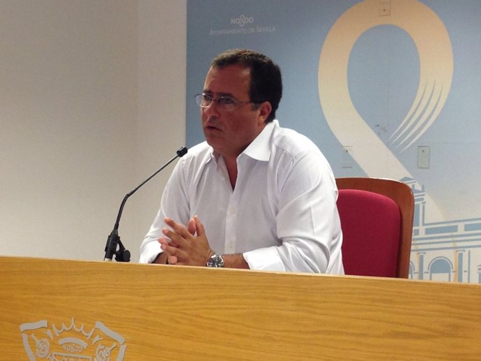 Juan Carlos Cabrera en rueda de prensa