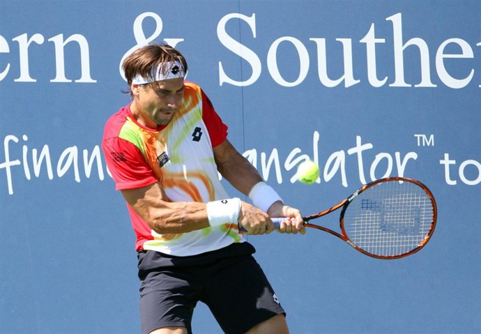 David Ferrer avanza en Cincinnati