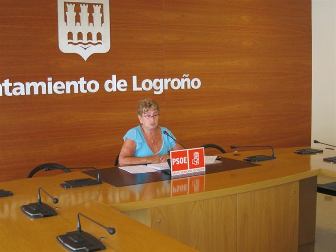 Pilar Criado analiza la situación social de los barrios de Logroño