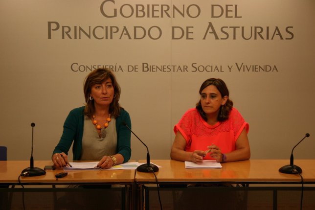 Esther Díaz junto a Ana Rivas, Bienestar social y vivienda