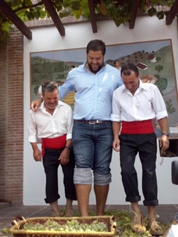 Borja vivas pisador de honor noche del vino de cómpeta atleta peso campeón plata