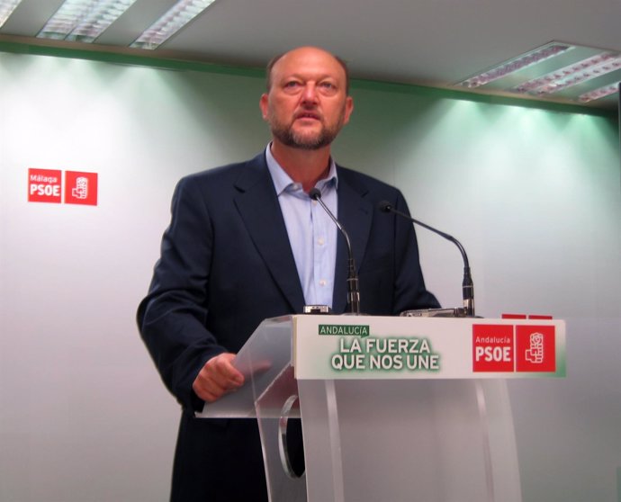 El secretario de Política Federal del PSOE, Antonio Pradas