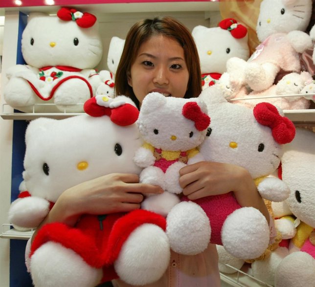 TO ACCOMPANY FEATURE LEISURE JAPAN HELLOKITTY.
