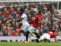 El United cae en el debut de Van Gaal