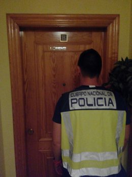 Policía Nacional detiene a cinco personas y desmantela dos prostíbulos