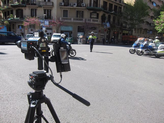 Radar Móvil En Las Calles De Barcelona