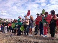 Cortan el acceso de camiones en las obras del nuevo vial de la S-20 en apoyo a Amparo Pérez