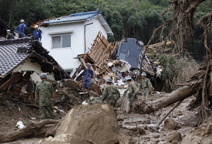 LLUVIAS TORRENCIALES EN JAPÓN