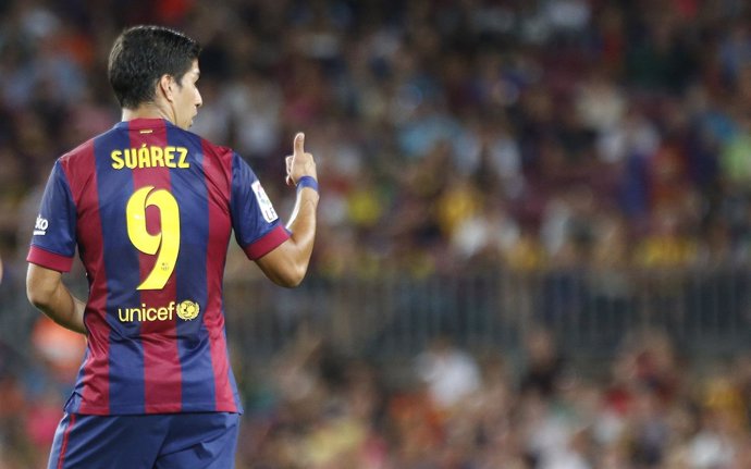 Luis Suárez en su debut con el Barcelona