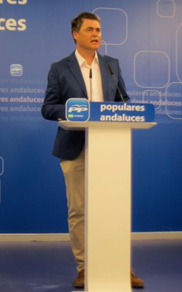 Carlos Rojas hoy en rueda de prensa