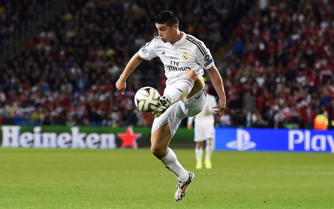 Real Madrid James Rodríguez Supercopa