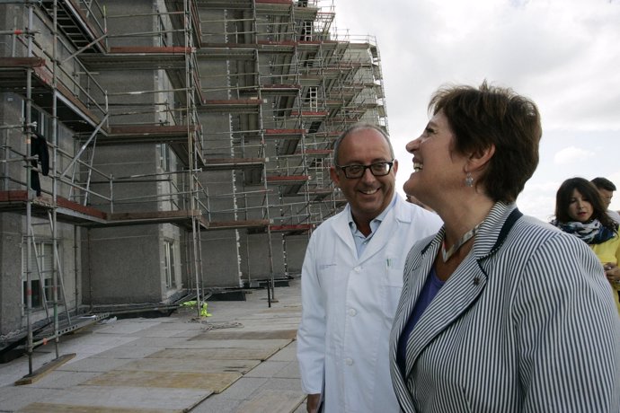 Mosquera visita las obras del hospital Arquitecto Marcide