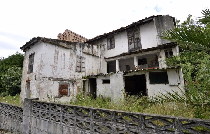 Número 8 de la calle Del Ingenio de Santander declarado en "ruina inminente"c