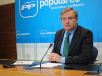 PP C-LM afirma que el PSOE lo que plantea es una reforma de la Constitución "para que no todas las CCAA sean iguales"