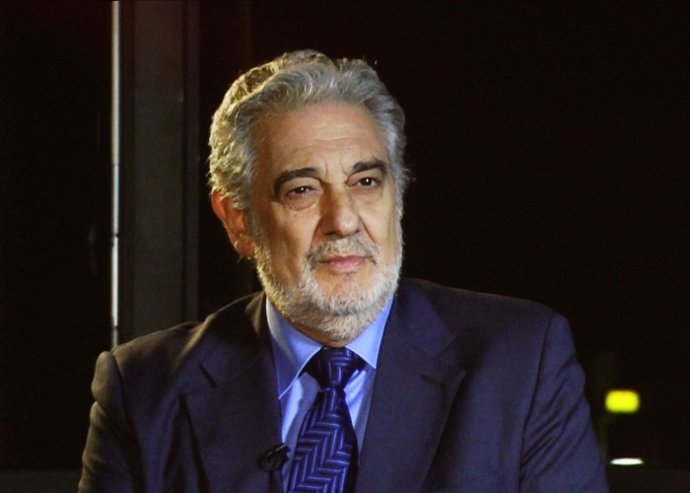 Plácido Domingo, obligado a suspender sus funciones de Il trovatore