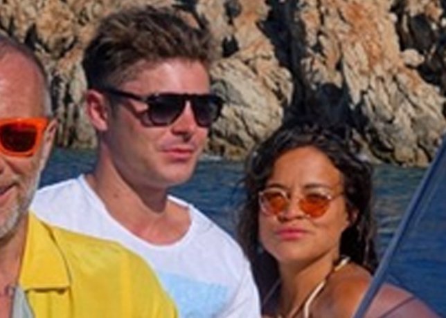 ZAC EFRON Y MICHELLE RODRIGUEZ 