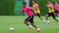 Neymar sufre un esguince y es duda para el debut liguero
