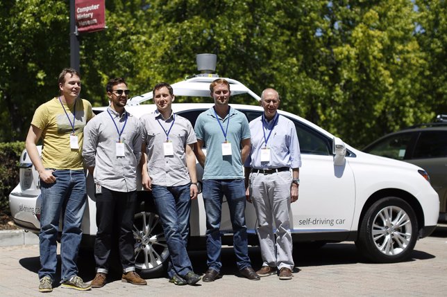 Google self-driving car team poses in Moutinain View, California