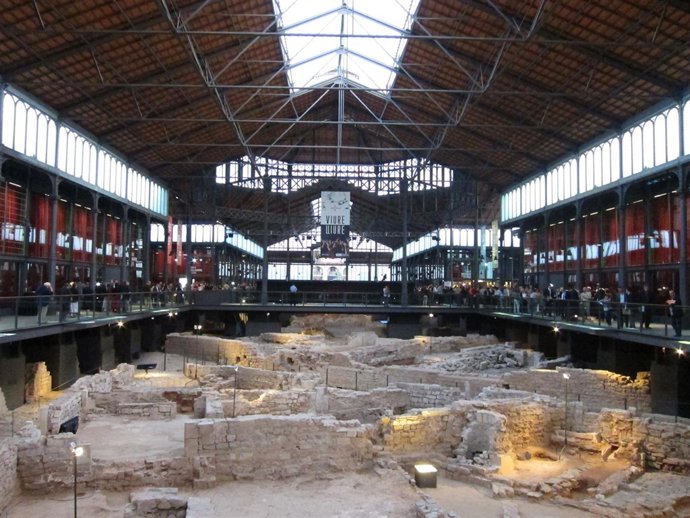 Inauguración del Born Centre Cultural