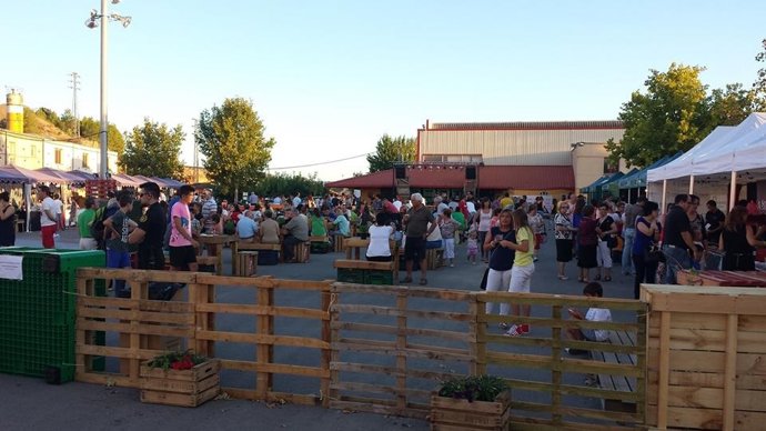 Carpas de El Sotet en la Feria de la Fruta Dulce de Fraga