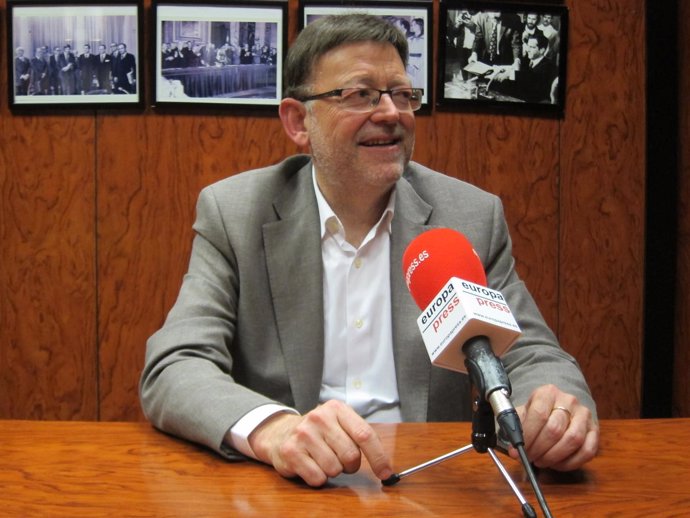 El diputado del PSOE y secretario general del PSPV, Ximo Puig