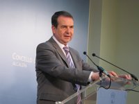 Caballero repite que la reforma electoral es una "chapuza" del PP ante la "fortísima bajada" que tendrá en municipales