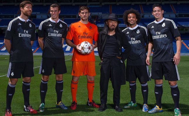 Yamamoto viste a Iker Casillas, James Rodriguez, Bale, Xabi Alonso Real Madrid, 