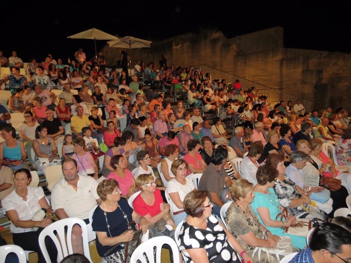 Público en la edición de Luna de Verano en Moguer. 