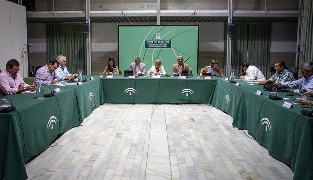 Víboras, con representantes del sector agroalimentario