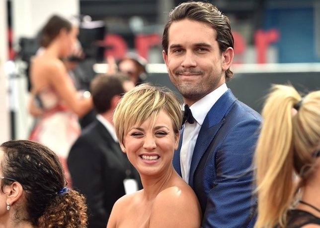 Kaley Cuoco y Ryan Sweeting amorosos, acallando los rumores de divorcio