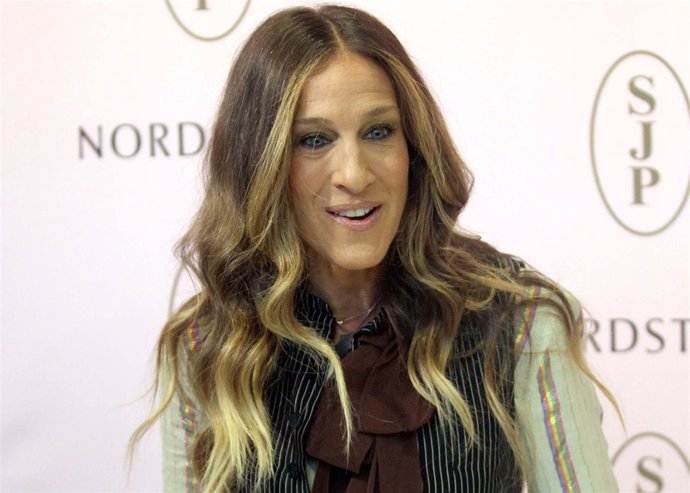 Sarah jessica parker firma de zapatos