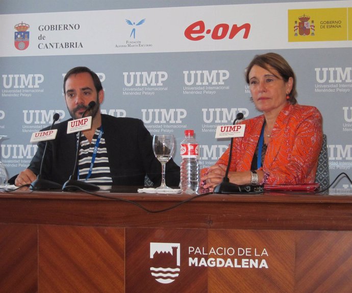 La soprano María Bayo y el pianista Rubén Fernández en la UIMP