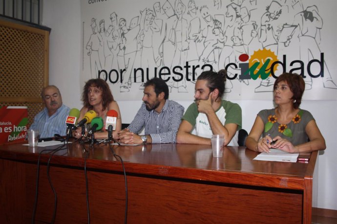 Concejales de IU Antequera dimitida Salvadora Morón agosto 2014