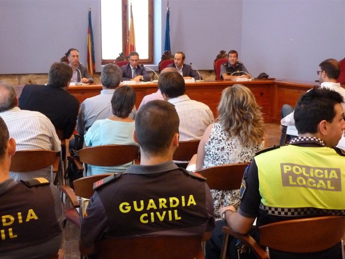 Dispositivo de seguridad de almendro y algarrobo 