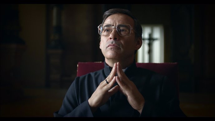 TV3 Lliura Al Papa Francesc La Pel•Lícula "Descalç Sobre La Terra Vermella"