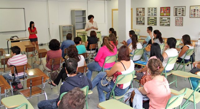 Escuela de Idiomas en Puerto Lumbreras