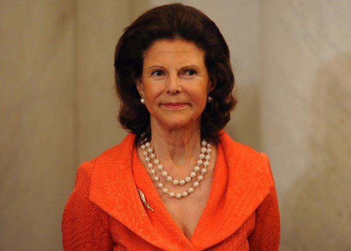La reina Silvia de Suecia, boicotea el premio Polar al músico Chuck Berry