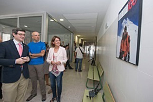 El consejero Iribas, José Lizarbe y la presidenta Barcina durante la visita