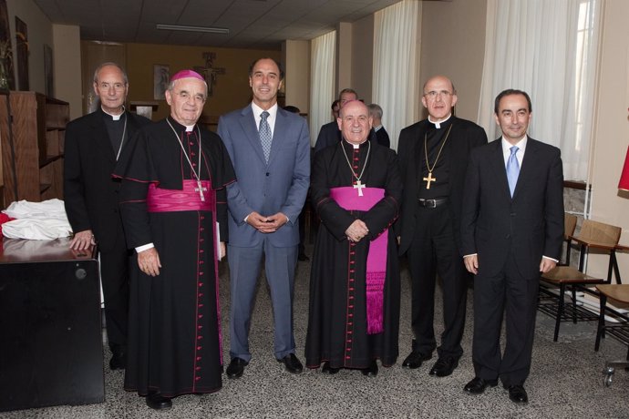 Diego y Osoro, entre otros, en 500 aniversario de la bula papa a Santo Toribio
