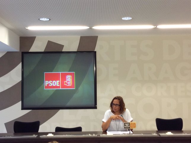 La diputada del PSOE en las Cortes de Aragón, Mayte Pérez